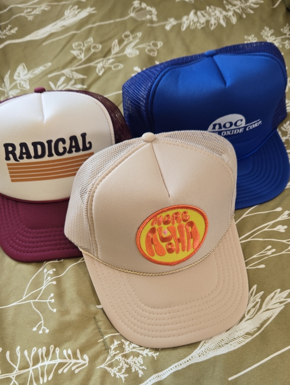 LOT OF 3 Trucker Hats,vintage,nwt,xlnt.original Cond.aloha,radical,noc...